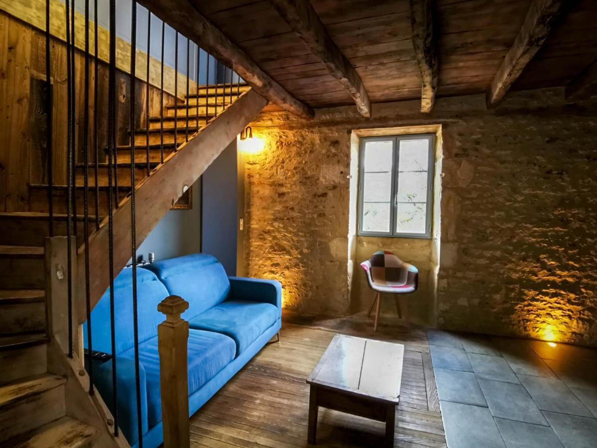 Maison Typique Perigourdine Avec Piscine Paulin Exterior photo